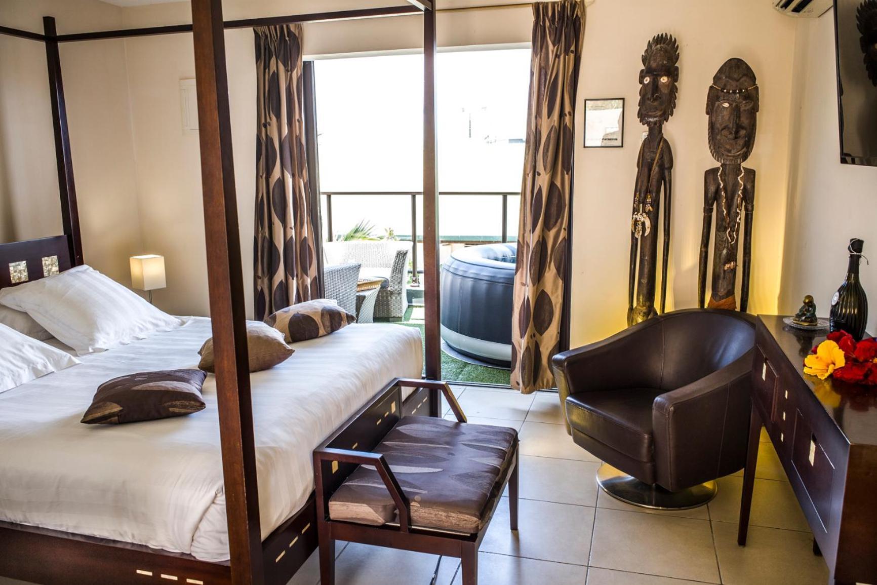Hotel Hibiscus Kone Exterior photo